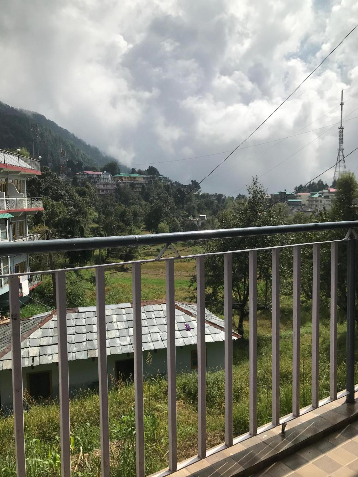 Mcleodganj Diaries Guest House Dharamshala Esterno foto