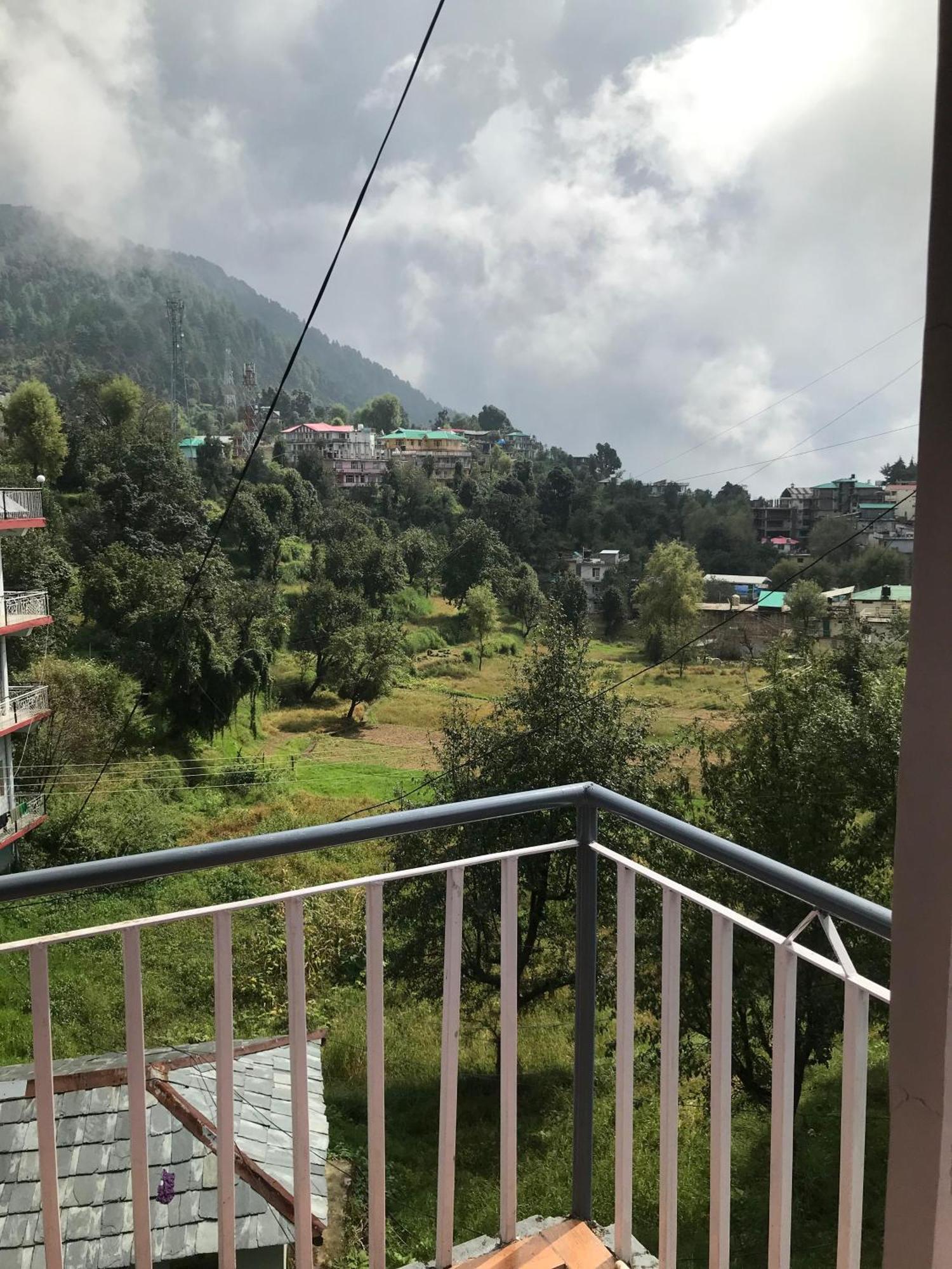 Mcleodganj Diaries Guest House Dharamshala Esterno foto