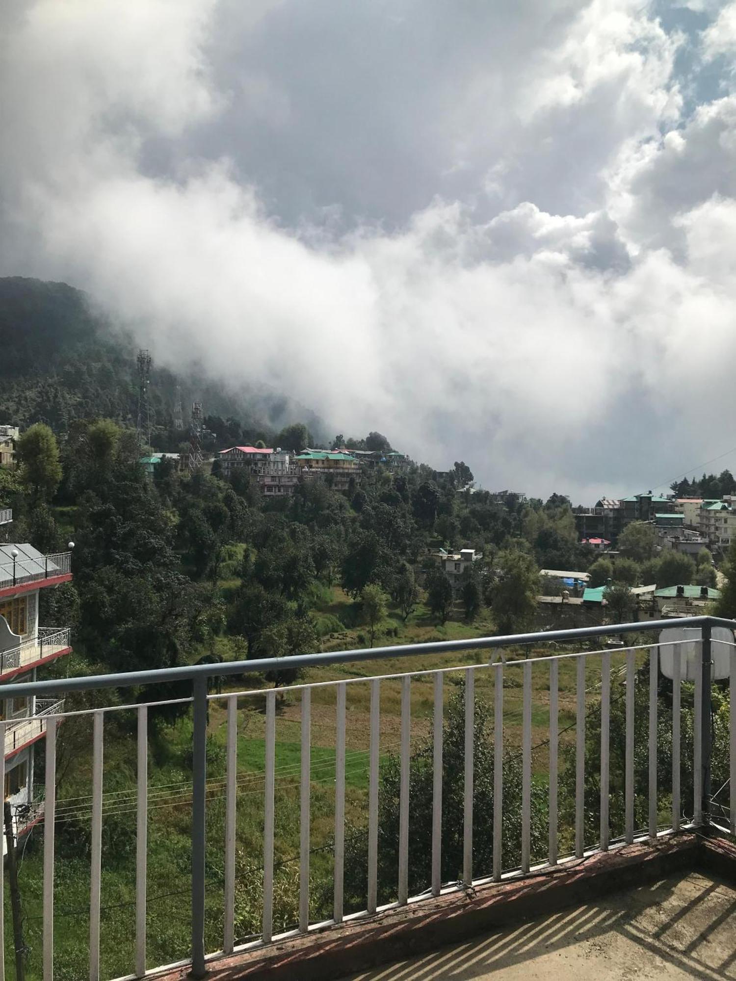 Mcleodganj Diaries Guest House Dharamshala Esterno foto